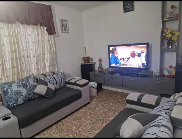 3 BEDROOM HOUSE FOR SALE IN CHANTELLE